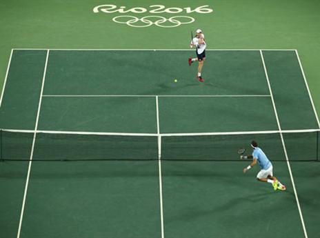 קרב ענק אל תוך הלילה (getty)
