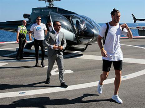 בייל הגיע להגרלה במסוק (gettyimages)