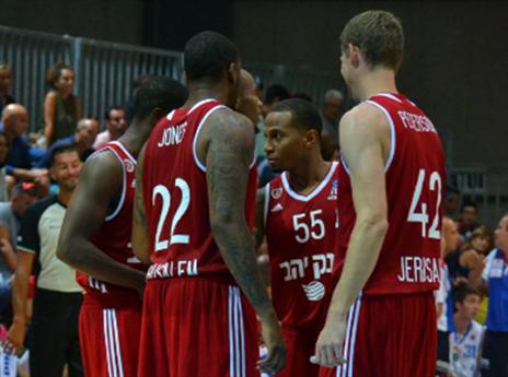 הזרים עדיין מתאקלמים