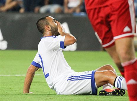 חוגי בקרב פיזי מול שחקני האורחת (דני מרון)