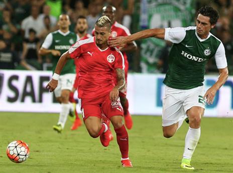 "נתונים של שחקן טופ בפרמיירליג". ואצק (צילום: אלן שיבר)