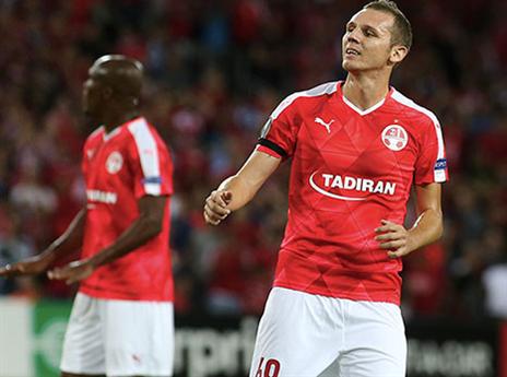 האדומים לא ניצלו הרכב חסר של סאות'המפטון (אלן שיבר)