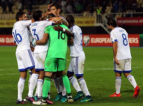 השחקנים הודו לו (אודי ציטיאט)