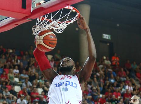 פישר. המליץ על ישראל (עודד קרני)