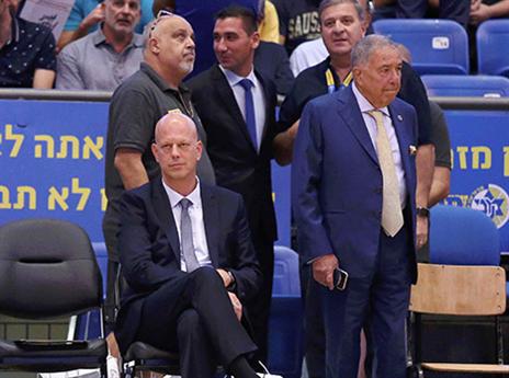 פתח ברגל ימין. הדר (אלן שיבר)