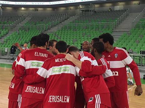 משחק שהאדומים היו חייבים לנצח (צילום: האתר הרשמי של לובליאנה)