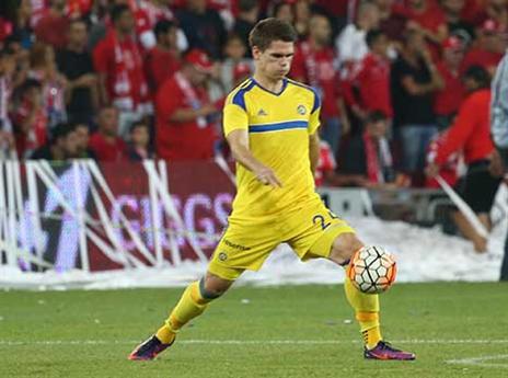 קיארטנסון ניסה להציל את המצב אך הוחלף (דני מרון)