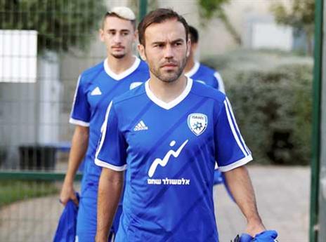 נאתכו חוזר לסגל (אלן שיבר)