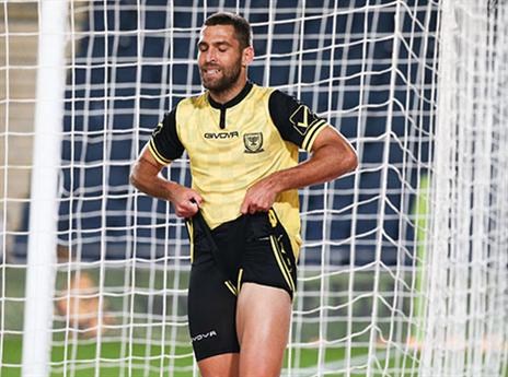 איתי שכטר. מתרגש לשחק נגד הפועל (צילום: דני מרון)