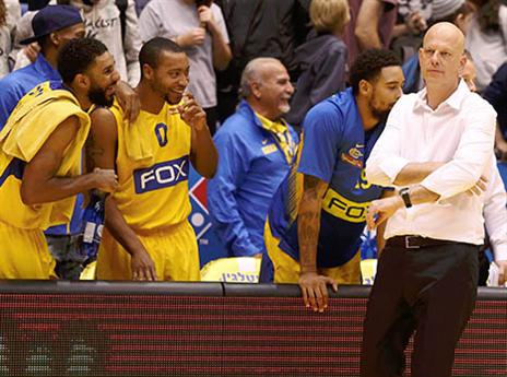 ניצחון 5 ברצף להדר (אלן שיבר)