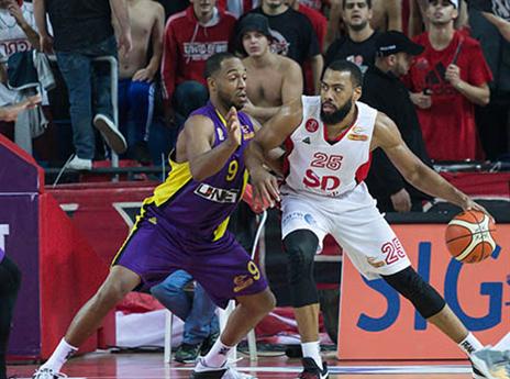 וויליאמס בא לעבוד (מנהלת הליגה)