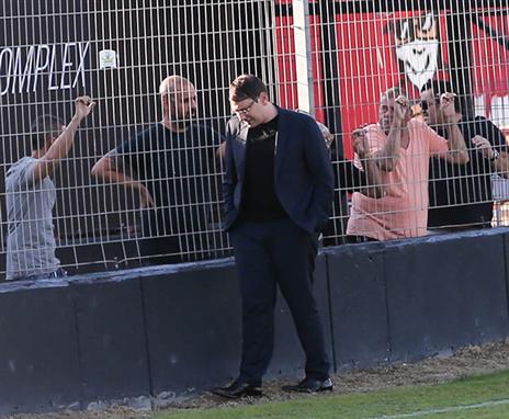 "רוצים שהפועל תתנקה מהאנשים שעמדו בראשה עד היום". האוהדים (דני מרון)