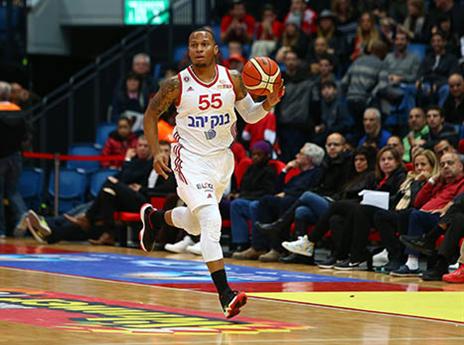 לקח פיקוד במאני טיים. ג'רלס (מנהלת הליגה)