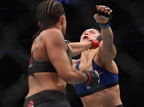 ראוזי לא הגיעה מוכנה לקרב (getty)