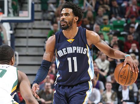 בלט ברבע האחרון. מייק קונלי (getty)