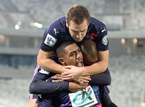 מלקולם והחברים בבורדו חוגגים (getty)