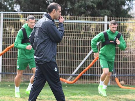 גיא לוזון. חייב לנפק קבלות (האתר הרשמי של מכבי חיפה)