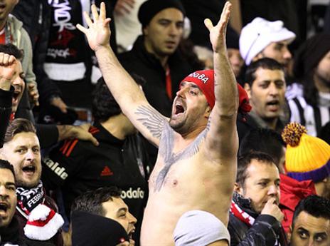 אל תתעסקו איתם. אוהד בשיקטאש (getty)