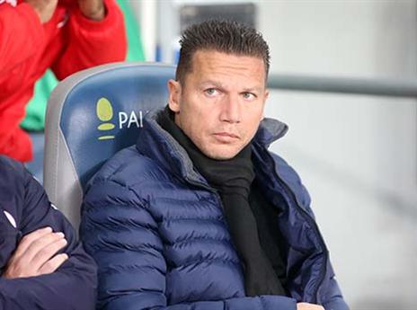 הלחץ על האלופה. בכר (דני מרון)