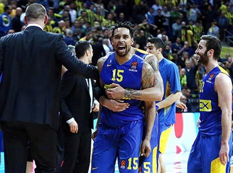 לנדסברג חוגג בסיום. סל ניצחון גדול, גם אם לא חשוב במיוחד (Getty)