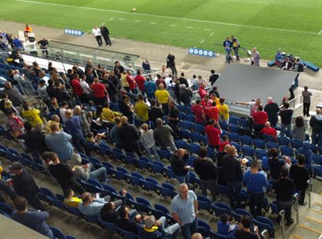 אירועים אלימים לפני משחק העונה (אלן שיבר)