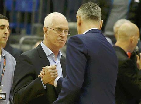 שיבק עם בגאצקיס. "לא בטוח שזה יצליח" (אלן שיבר)