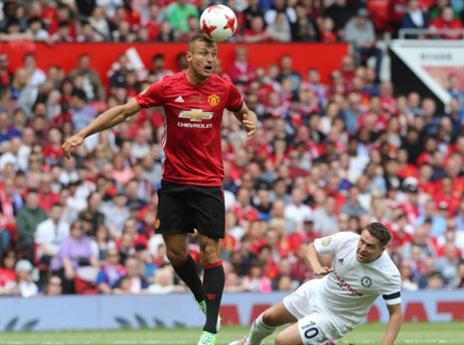 וידיץ' מעל אוואן. היו ימים (אתר יונייטד)