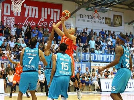 הדיח את האקסית. כדיר (מנהלת הליגה)