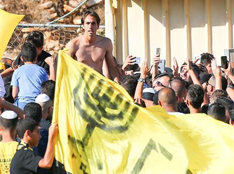 הקהל שאג בשמו. בניון (דני מרון)