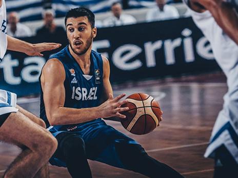 הצטיין לאורך הטורניר. היום היה חלש. בלאט (FIBA)