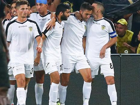 השפלה. בית"ר הביסה את ב"ש (צילום: דני מרון)