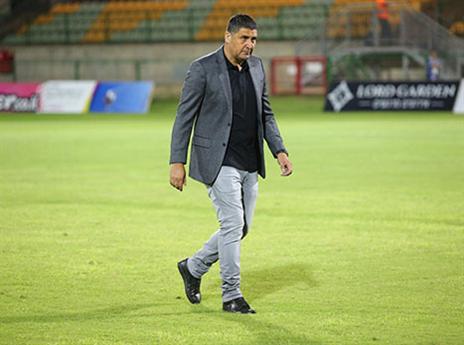 החמיא למאמן בני יהודה (לירון מולדובן)