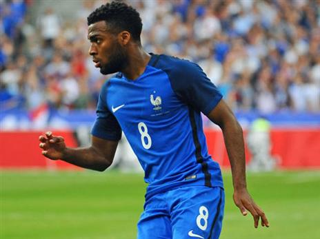 צפוי לפתוח (getty)