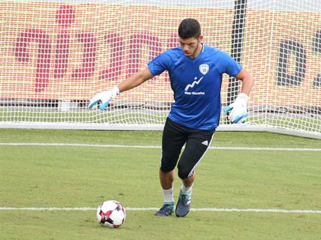 עדיין לא ברור מי יפתח בשער (יוסי שקל)