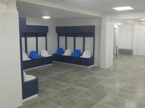 חדרי ההלבשה בק"ש עברו שיפוץ