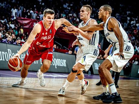 בוגדאנוביץ' נכנס טוב למשחק והחזיק את הסרבים ביתרון קל (פיב"א)