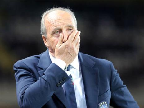 מנסה להרים את החניכים שלו. ונטורה (getty)