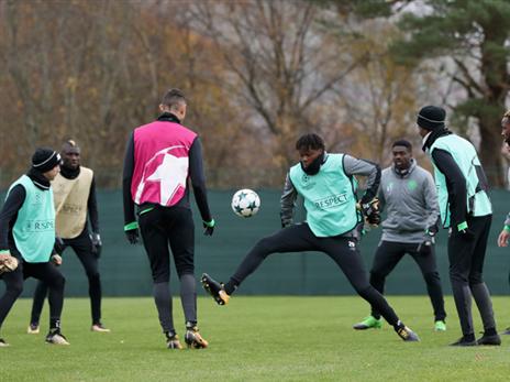 בויאטה עם ביטון באימון. חייבים ניצחון כדי להישאר בתמונה (Getty)