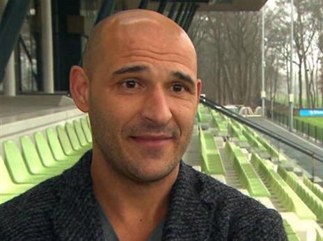 אלאך. בוויטסה עדיין לא אישרו שהייתה פנייה