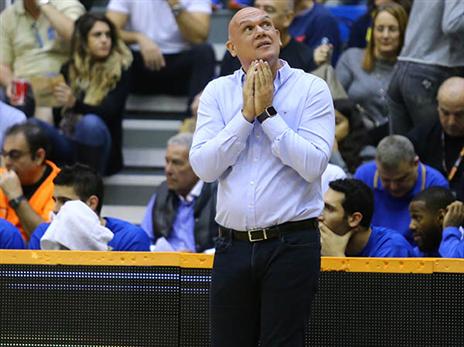 נשאר מושלם. ספאחיה (מנהלת הליגה)