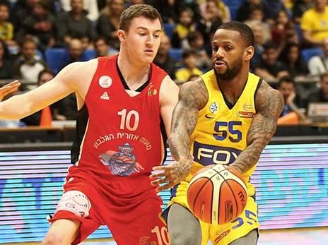 המנהיג הצהוב לא הגיע. ג'קסון (אלן שיבר)