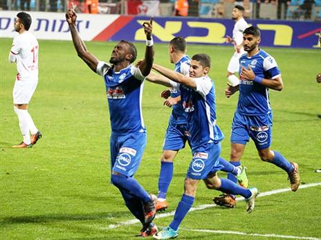 מכבי פ"ת תחגוג ניצחון שלישי ברציפות? (יוסי שקל)