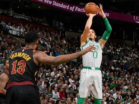 פתח היטב. טייטום (Getty)