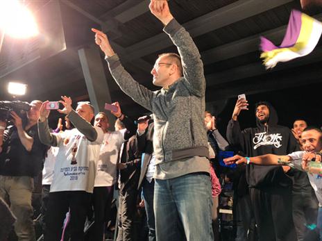 גם שמיר מרוצה