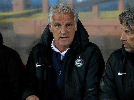 רטן. לא שוחח עם השחקנים (יוסי שקל)