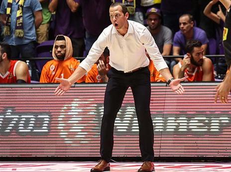 ברנר לא מרוצה (מנהלת)