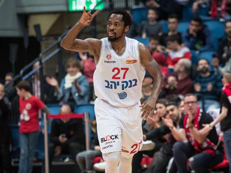 סוף סוף עמדה בציפיות (מנהלת הליגה)