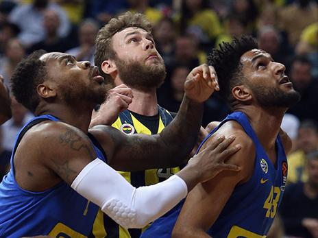 הפלייאוף מתרחק (Getty)