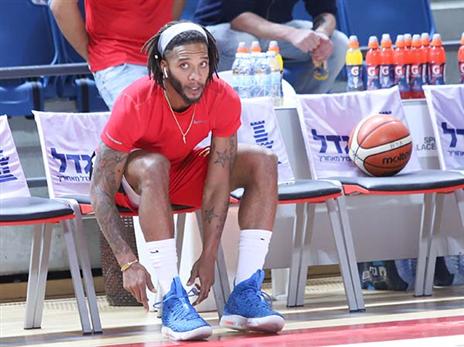 בנקס. כבר לא במאזן שלילי (דני מרון)