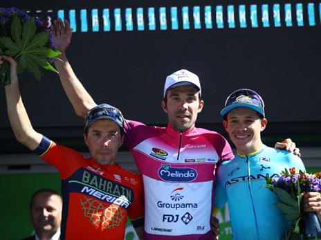 פינו שמר על החולצה הסגולה